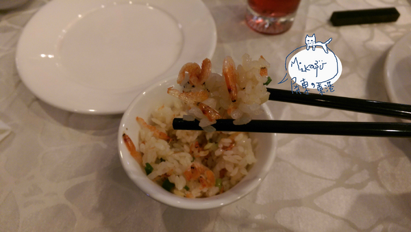 佳珍海產餐廳: 【屏東/食﹡東港】 新鮮直送的海海人生.超鮮黑鮪魚、魚翅看的見.佳珍海產餐廳