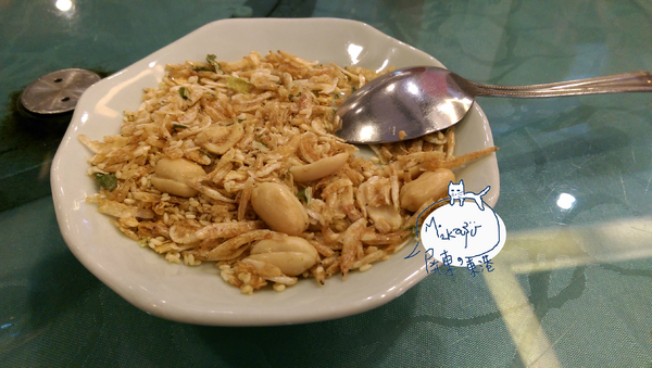 佳珍海產餐廳: 【屏東/食﹡東港】 新鮮直送的海海人生.超鮮黑鮪魚、魚翅看的見.佳珍海產餐廳