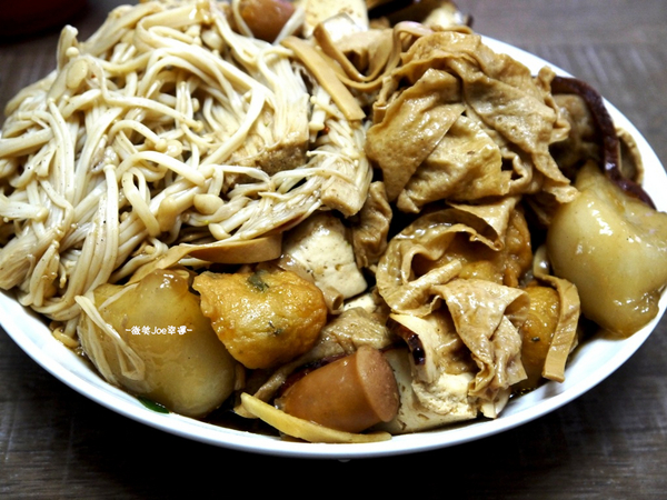 滷味：烏日中山路二段的滷味!醬汁很夠味...