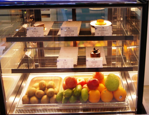 MINI SNOW義式冰淇淋：[南投市]夏天還沒到，我的心已經飛到MINI SNOW了