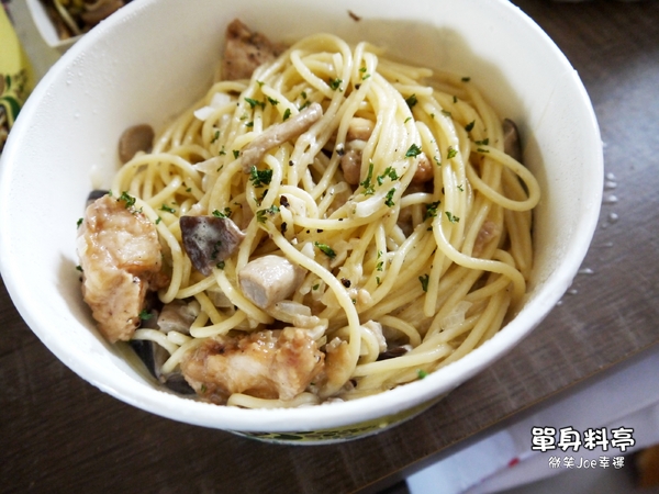 單身料亭：[台中烏日]單身料亭，小小義大利麵館!懶得煮時外帶好方便。