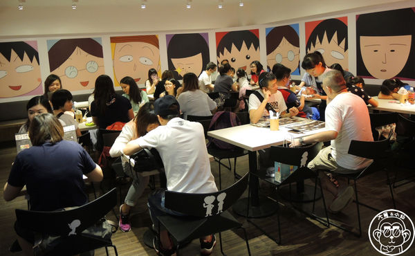 櫻桃小丸子主題餐廳：呷飽祙【台北信義･櫻桃小丸子主題餐廳ちびまる子ちゃん KITCHEN】
