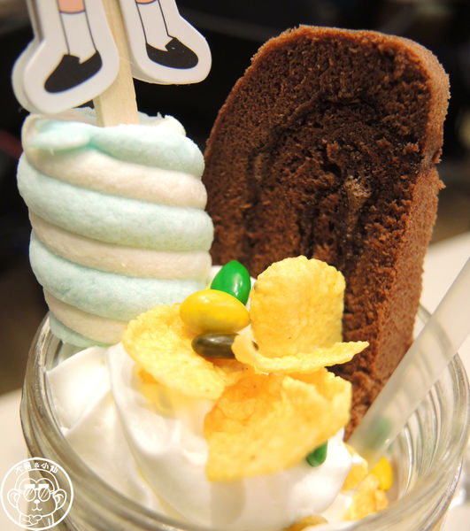 櫻桃小丸子主題餐廳：呷飽祙【台北信義･櫻桃小丸子主題餐廳ちびまる子ちゃん KITCHEN】