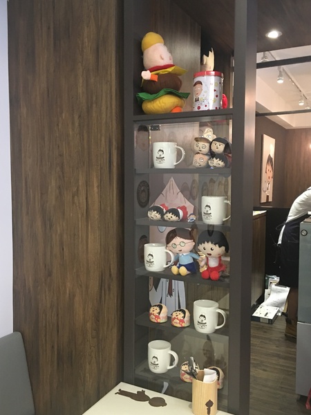 櫻桃小丸子主題餐廳：[捷運市政府站美食]很吸晴的「櫻桃小丸子主題餐廳ちびまる子ちゃん KITCHEN」一起與櫻桃小丸子來同樂享宴