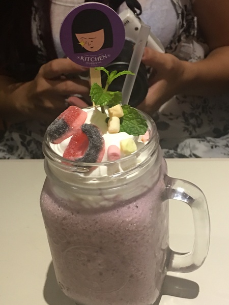 櫻桃小丸子主題餐廳：[捷運市政府站美食]很吸晴的「櫻桃小丸子主題餐廳ちびまる子ちゃん KITCHEN」一起與櫻桃小丸子來同樂享宴