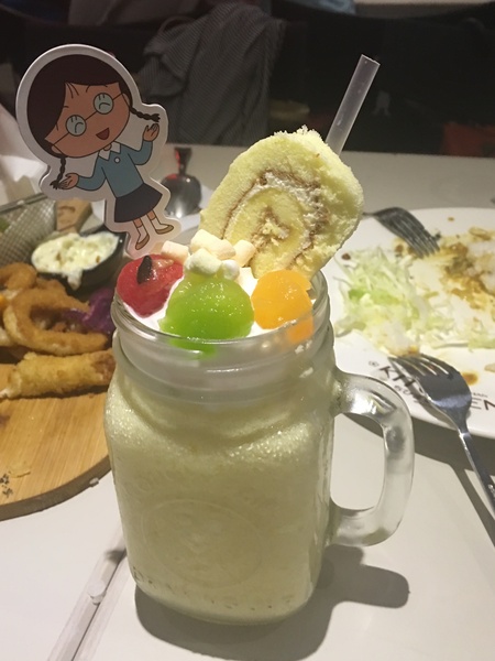 櫻桃小丸子主題餐廳：[捷運市政府站美食]很吸晴的「櫻桃小丸子主題餐廳ちびまる子ちゃん KITCHEN」一起與櫻桃小丸子來同樂享宴