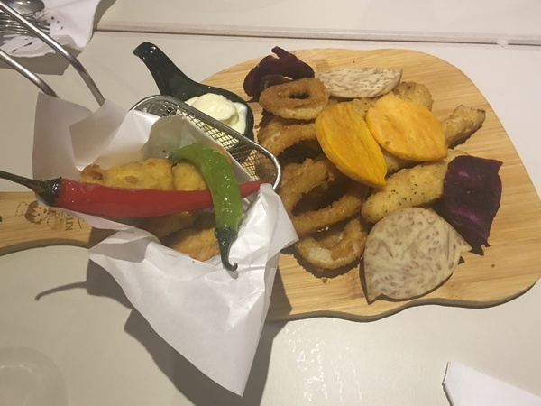 櫻桃小丸子主題餐廳：[捷運市政府站美食]很吸晴的「櫻桃小丸子主題餐廳ちびまる子ちゃん KITCHEN」一起與櫻桃小丸子來同樂享宴