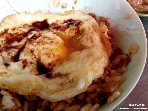 樹仔腳爌肉飯：[台中南區]樹仔腳爌肉飯，烏日與南區交界的平價小吃。