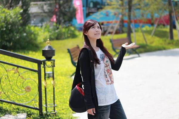 遇見幸福(Meet Happiness):【彰化景點】在彰化遇見幸福~幸福景觀餐廳和整棟純白色的豪華歐式宮廷建築,以及浪漫禮堂還有大型團體BBQ烤肉區