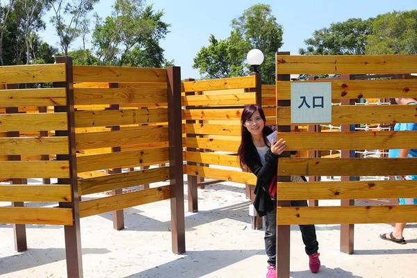 遇見幸福(Meet Happiness):【彰化景點】在彰化遇見幸福~幸福景觀餐廳和整棟純白色的豪華歐式宮廷建築,以及浪漫禮堂還有大型團體BBQ烤肉區