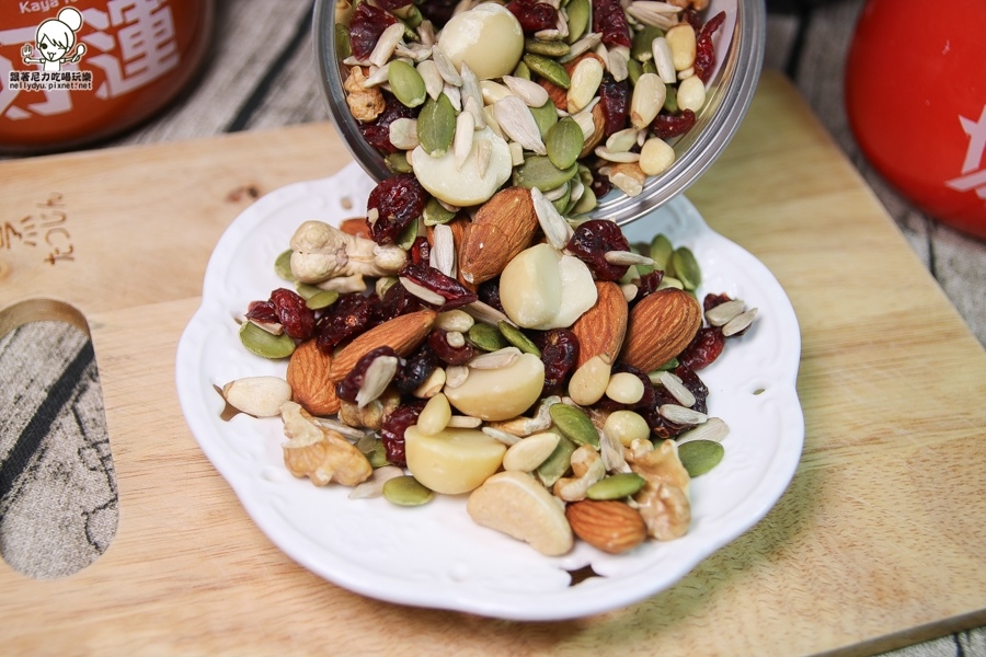 日月傳奇- 天然養生食品專賣- 綜合堅果 (9 - 31).jpg