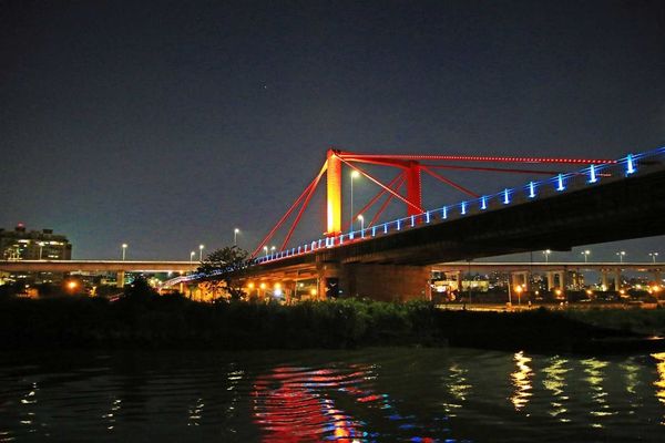 【台北旅遊】水上巴士夏季限定新店溪夜航-倒映在河中的水光雲影