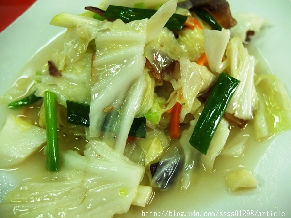 林俊逸的鋼管雞:【愛評口碑券】林俊逸的鋼管雞。鋼管雞肥美多汁 融合在地風味合菜佳餚 佳冬鄉必嚐烤雞餐廳