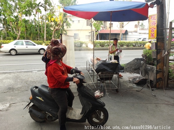 林俊逸的鋼管雞:【愛評口碑券】林俊逸的鋼管雞。鋼管雞肥美多汁 融合在地風味合菜佳餚 佳冬鄉必嚐烤雞餐廳
