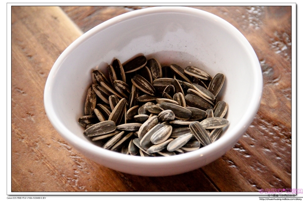 茶自點複合式餐飲(新中北店):【美食♥桃園中壢】☼ 茶自點複合式餐飲☼ 現點現做的餐點不使用調理包,飲料選擇多樣化,聊天喝茶的好去處,一個人也能吃鴛鴦火鍋♥♥