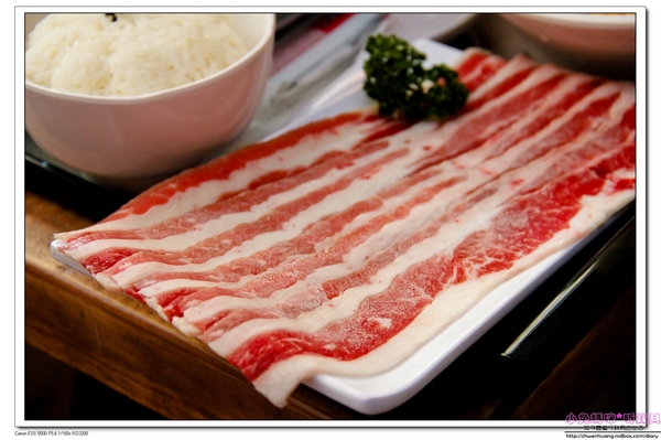 茶自點複合式餐飲(新中北店):【美食♥桃園中壢】☼ 茶自點複合式餐飲☼ 現點現做的餐點不使用調理包,飲料選擇多樣化,聊天喝茶的好去處,一個人也能吃鴛鴦火鍋♥♥