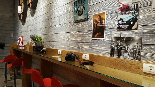 Senza Fine 夏妃創意餐飲：[台中♥逢甲夜市]Senza Fine 夏妃創意餐飲。雞蛋仔*手工義式冰淇淋(愛評體驗團)