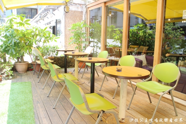 咖啡宴:台北東區不限時咖啡廳『咖啡宴-大安店』手沖咖啡/近微風廣場/寵物友善