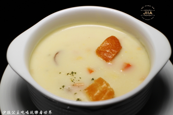 JIIA咖啡。手作烘培。料理：大同區義大利麵『JIIA咖啡』手作烘培/迪化老街/近霞海城隍廟