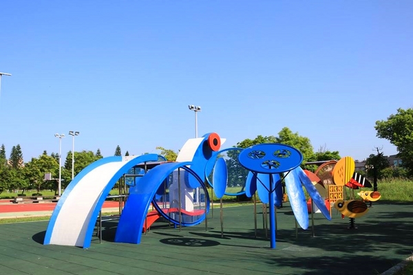 南故宮235新樂園:【嘉義景點】235新樂園~哇~可愛動物找童心,黑琵滑梯&諸羅蛙堡及藍腹鷴之家遊樂設施,三種保育類生物一次樂遊玩個夠