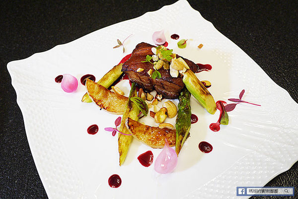 La Riche Cellier瑞德餐廳(台北店)：◆台北內湖。捷運劍南路站【La Riche Cellier瑞德餐廳-台北店】以酒入菜的完美結合。內湖約會餐廳。內湖餐酒館