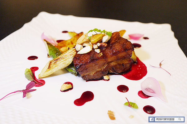 La Riche Cellier瑞德餐廳(台北店)：◆台北內湖。捷運劍南路站【La Riche Cellier瑞德餐廳-台北店】以酒入菜的完美結合。內湖約會餐廳。內湖餐酒館