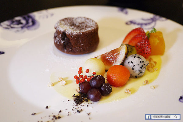 La Riche Cellier瑞德餐廳(台北店)：◆台北內湖。捷運劍南路站【La Riche Cellier瑞德餐廳-台北店】以酒入菜的完美結合。內湖約會餐廳。內湖餐酒館