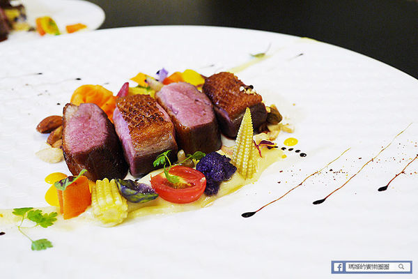 La Riche Cellier瑞德餐廳(台北店)：◆台北內湖。捷運劍南路站【La Riche Cellier瑞德餐廳-台北店】以酒入菜的完美結合。內湖約會餐廳。內湖餐酒館