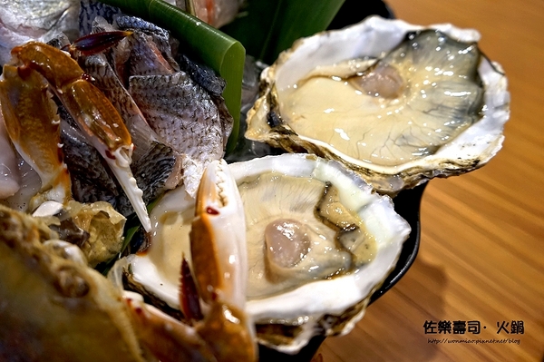 佐樂壽司：【大安站日本料理／無菜單料理 推薦】愛吃日本料理的你不容錯過的一家好店！ ✿✿ 佐樂壽司·火鍋 ✿✿（完整菜單）