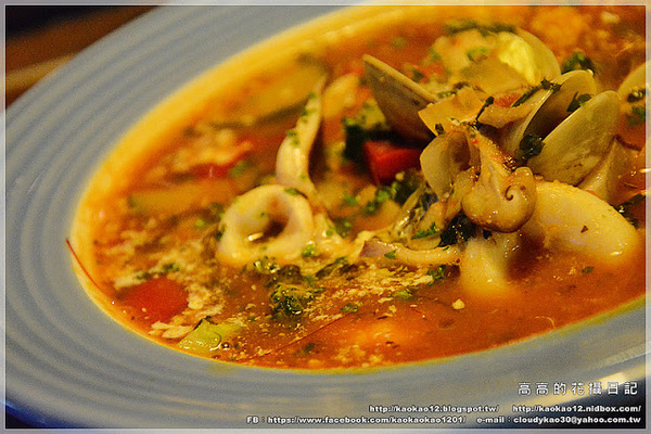 蒙太奇咖啡饕酒館：【高雄】前鎮區。Montage 蒙太奇 義法式鄉村廚房