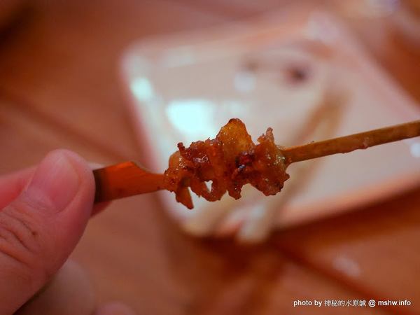 三代目安兵衛 台湾一號店：【食記】台中三代目屋台餃子安兵衛-台灣一號店@西區中美橫丁Hirome ひろめ横丁&廣三SOGO-捷運BRT科博館 : 弘人市場在台灣!輕鬆享受高知飲食文化