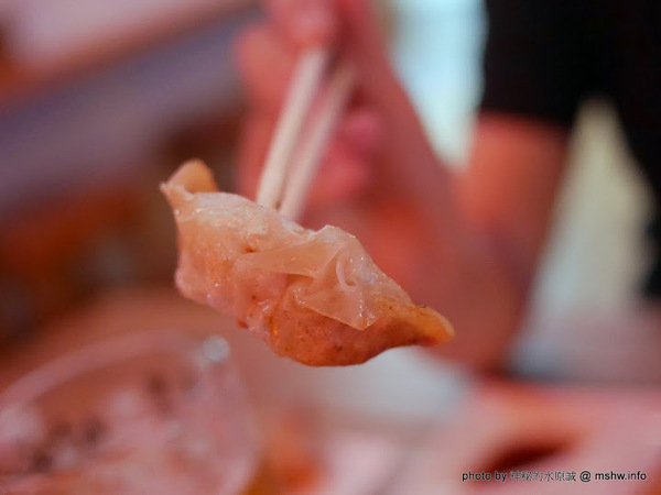 三代目安兵衛 台湾一號店：【食記】台中三代目屋台餃子安兵衛-台灣一號店@西區中美橫丁Hirome ひろめ横丁&廣三SOGO-捷運BRT科博館 : 弘人市場在台灣!輕鬆享受高知飲食文化