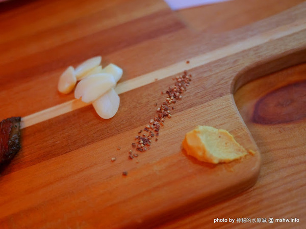 三代目安兵衛 台湾一號店：【食記】台中三代目屋台餃子安兵衛-台灣一號店@西區中美橫丁Hirome ひろめ横丁&廣三SOGO-捷運BRT科博館 : 弘人市場在台灣!輕鬆享受高知飲食文化