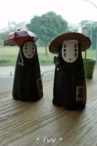 默默： 【新竹美食】默默。花朵三明治 & 無臉男、龍貓療癒甜點