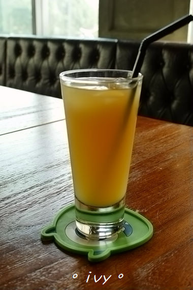 默默： 【新竹美食】默默。花朵三明治 & 無臉男、龍貓療癒甜點