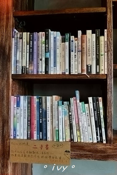 默默： 【新竹美食】默默。花朵三明治 & 無臉男、龍貓療癒甜點