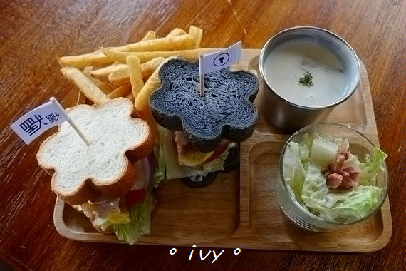 默默： 【新竹美食】默默。花朵三明治 & 無臉男、龍貓療癒甜點