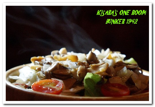 Bunker 1942：忠孝敦化餐酒館．好吃好喝好看好玩，超有哏二戰主題餐廳──BUNKER 1942