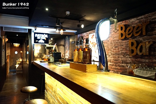Bunker 1942:【忠孝敦化餐酒館 推薦】以二戰時期為主題又有超酷射擊場! ✿✿ Bunker 1942 ✿✿ (完整菜單/酒單)