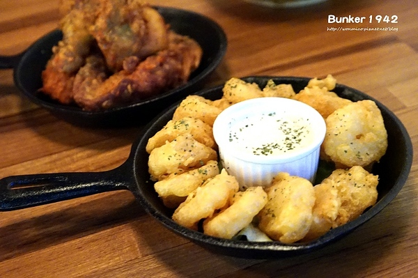 Bunker 1942:【忠孝敦化餐酒館 推薦】以二戰時期為主題又有超酷射擊場! ✿✿ Bunker 1942 ✿✿ (完整菜單/酒單)