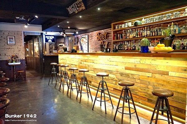Bunker 1942:【忠孝敦化餐酒館 推薦】以二戰時期為主題又有超酷射擊場! ✿✿ Bunker 1942 ✿✿ (完整菜單/酒單)