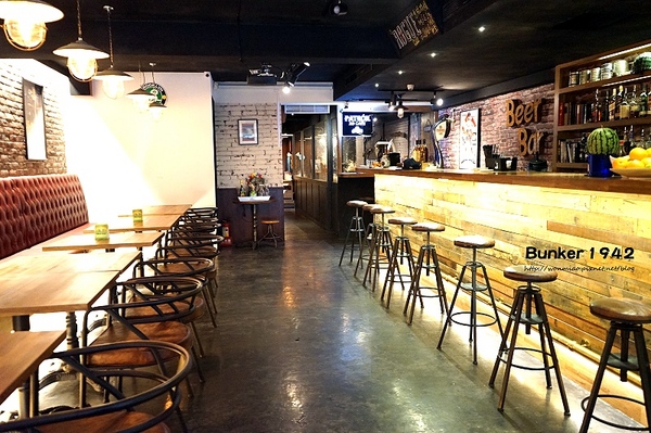 Bunker 1942:【忠孝敦化餐酒館 推薦】以二戰時期為主題又有超酷射擊場! ✿✿ Bunker 1942 ✿✿ (完整菜單/酒單)