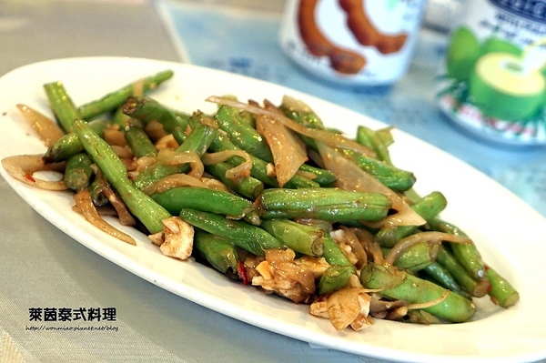 茵萊泰式料理:【江子翠泰式料理 推薦】平價道地泰式料理 ✿✿ 茵萊泰式料理 ✿✿ (完整菜單)