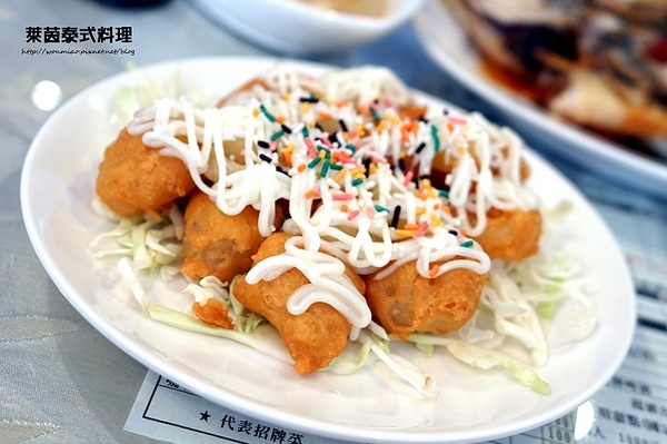 茵萊泰式料理:【江子翠泰式料理 推薦】平價道地泰式料理 ✿✿ 茵萊泰式料理 ✿✿ (完整菜單)