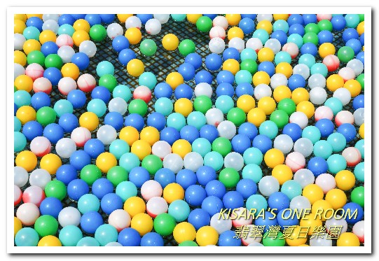 太平洋翡翠灣夏日樂園:親子情侶皆宜.台北近郊北海岸一小時可達的海濱水上樂園──2016翡翠灣夏日樂園