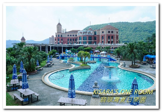 太平洋翡翠灣夏日樂園:親子情侶皆宜.台北近郊北海岸一小時可達的海濱水上樂園──2016翡翠灣夏日樂園