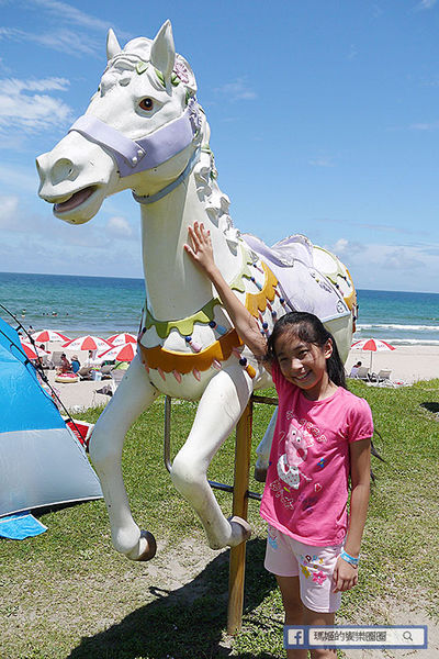 太平洋翡翠灣夏日樂園：◆新北萬里【太平洋翡翠灣夏日樂園】海洋、沙灘、比基尼～到翡翠灣一起FUN暑假。北海岸風景區。水上樂園。渡假盛地。大型滑水道。水上摩托車。香焦船。衝浪戲水