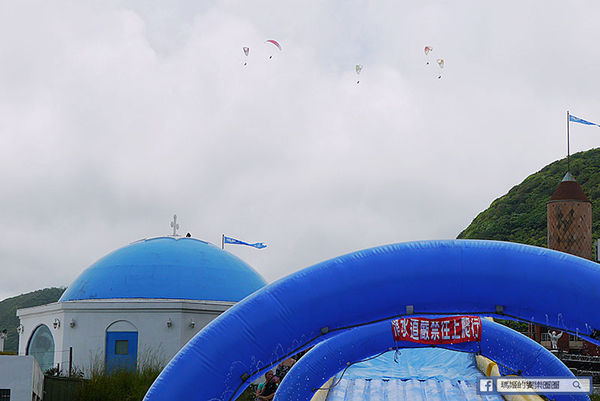 太平洋翡翠灣夏日樂園：◆新北萬里【太平洋翡翠灣夏日樂園】海洋、沙灘、比基尼～到翡翠灣一起FUN暑假。北海岸風景區。水上樂園。渡假盛地。大型滑水道。水上摩托車。香焦船。衝浪戲水