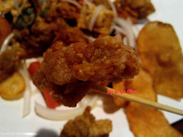 ICHIRO，ㄧ起囉！：【臺南Ω東區】ICHIRO，一起囉！。香爆四節奏，先炸後炒，超涮嘴鹽酥雞