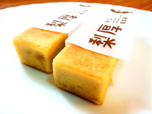 梨厚-手工貓掌鳳梨酥：梨厚土鳳梨酥